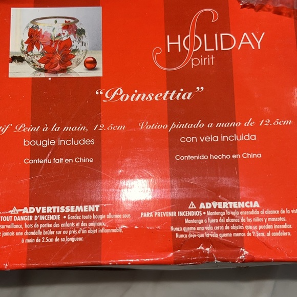Used great condition Macy’s Holiday Spirit 5” Poinsettia Votive crackle Glass - Picture 4 of 9